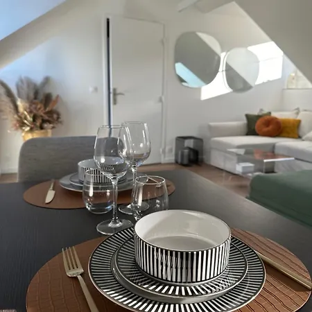 L'amour A La 公寓 *